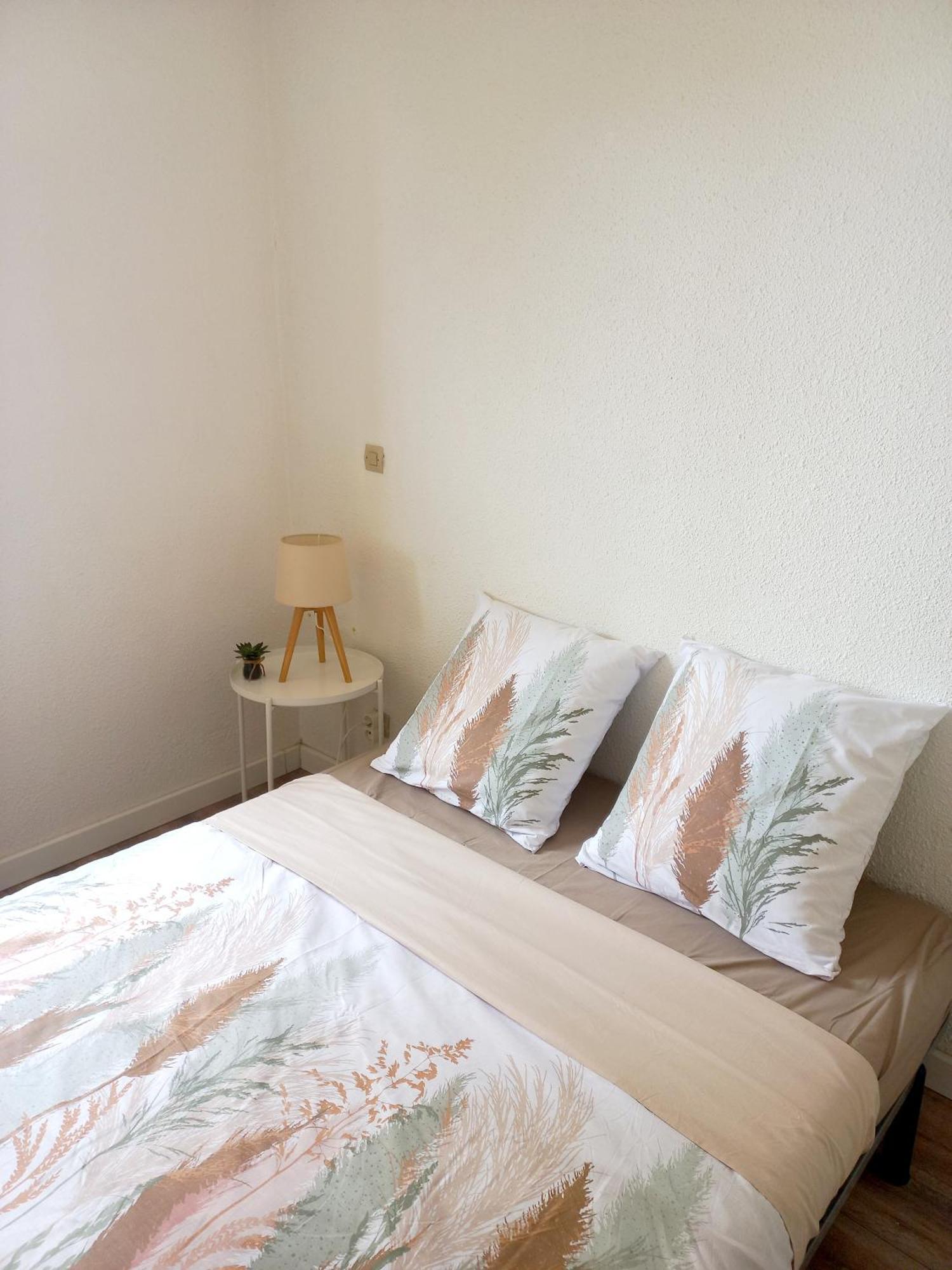 Appartement Bambou Сет Екстер'єр фото